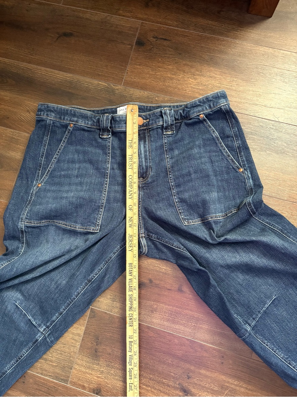 EUC LANE BRYANT Barrel Patch Pocket Jean - Picture 5 of 10